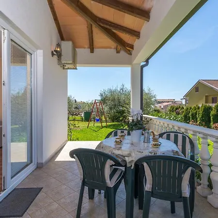 Διαμέρισμα In Novigrad/istrien 35204 Novigrad Istria